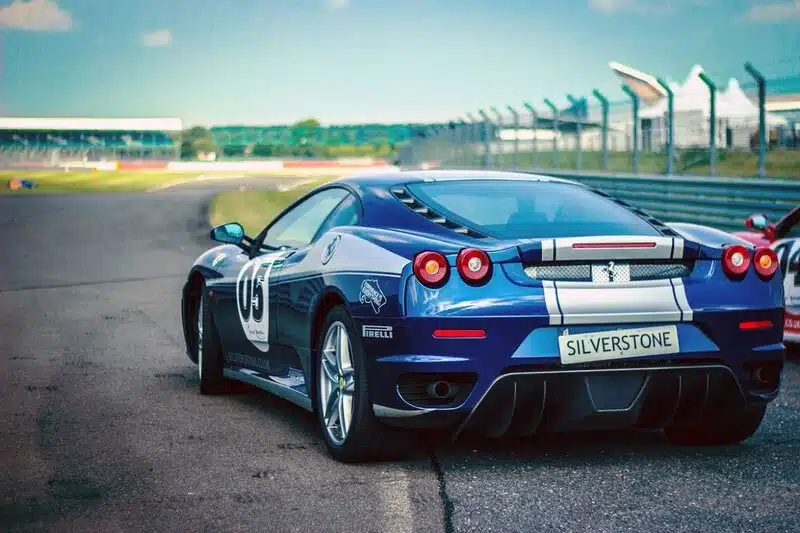 car race 438467 1280